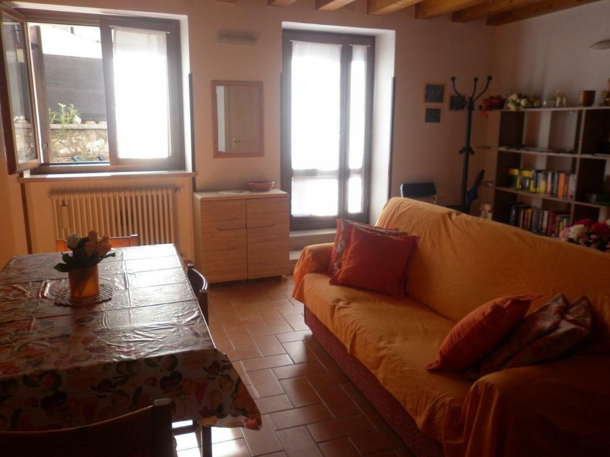 La Piccola Mimosa Apartamento SantʼAmbrogio di Valpolicella Exterior foto