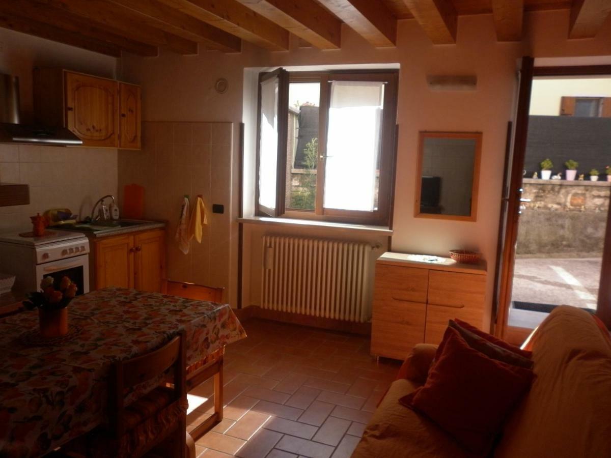 La Piccola Mimosa Apartamento SantʼAmbrogio di Valpolicella Exterior foto